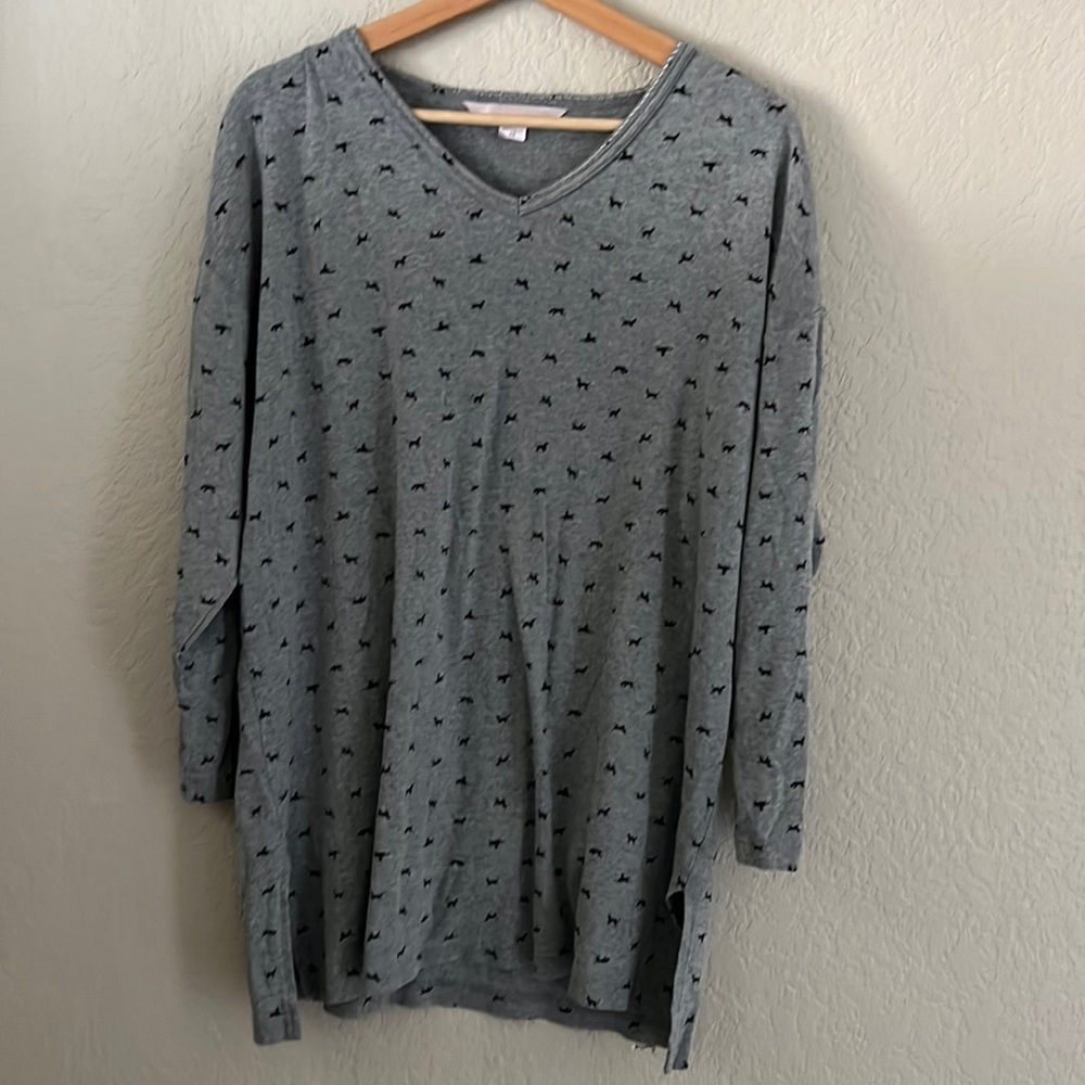 Victoria’s Secret Novelty Print Sleep Shirt. Cotton. Gray. Vintage. SzXS